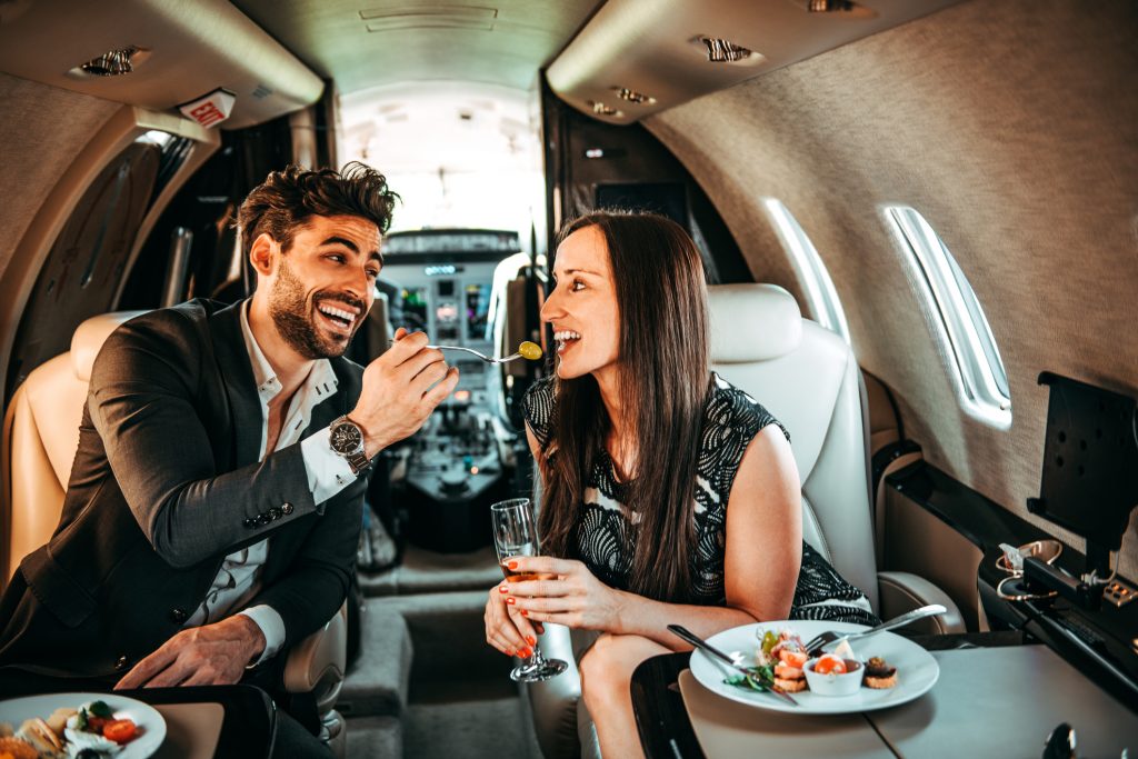 ¿Cuál es el menú en un vuelo con Private Jet Charter?